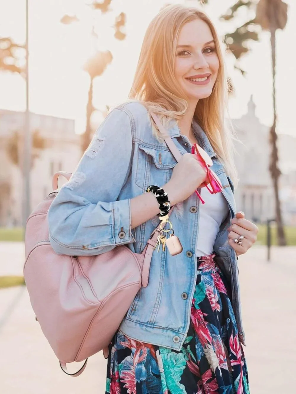 Stylish Scrunchie Keychain Wristlet for Car Keys - D Ring Accessory, Cute